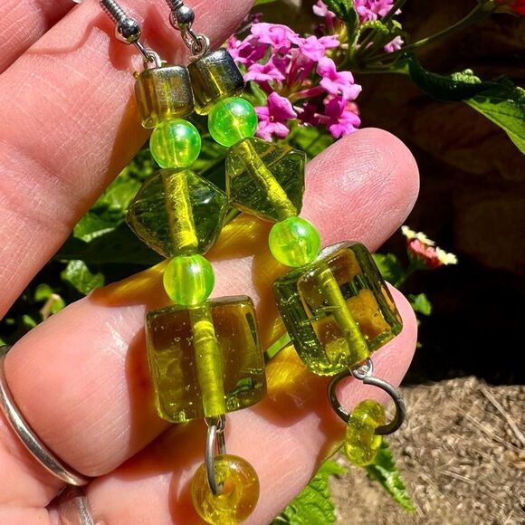 Vintage Green Art Glass Statement Earrings - Picture 8 of 8